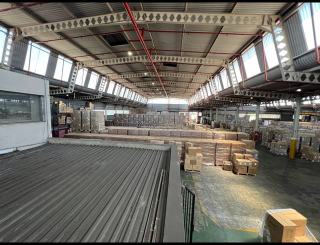 14,500M² FACTORY FOR SALE IN ROODEKOP